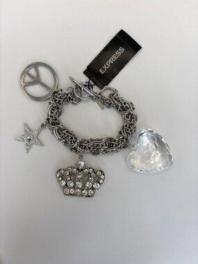 Express Silver Tone Chunky Charm Bracelet Crystal Heart Rhinestone Accents NEW